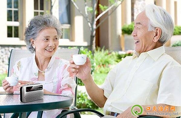 �����˿ڳ���������Ҋԭ��