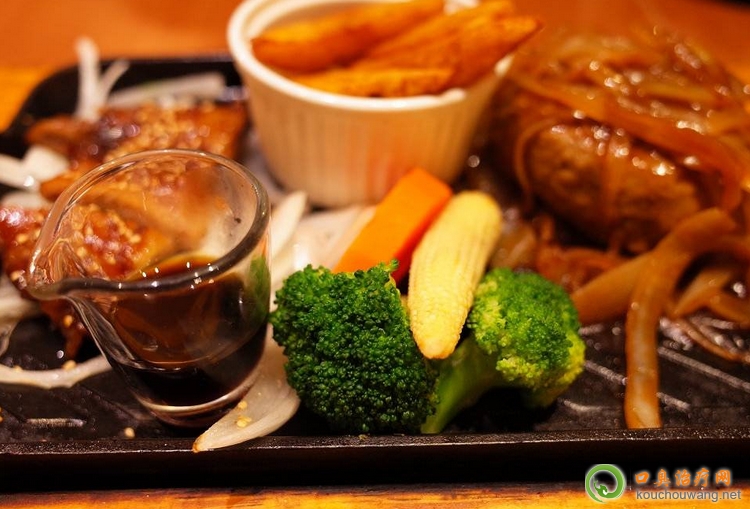 Ů���ڳ���ԭ����ί�����